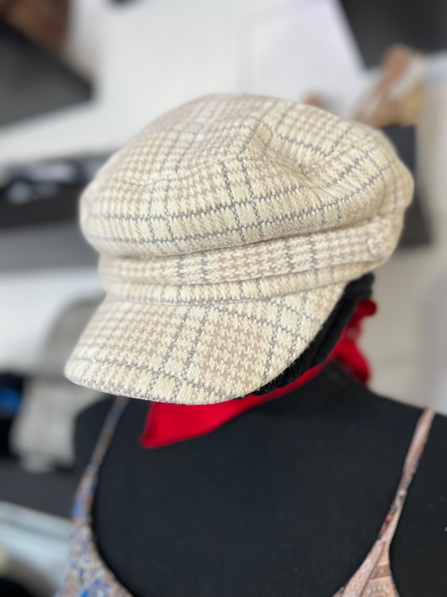 Off White Vintage Hat (women’s)