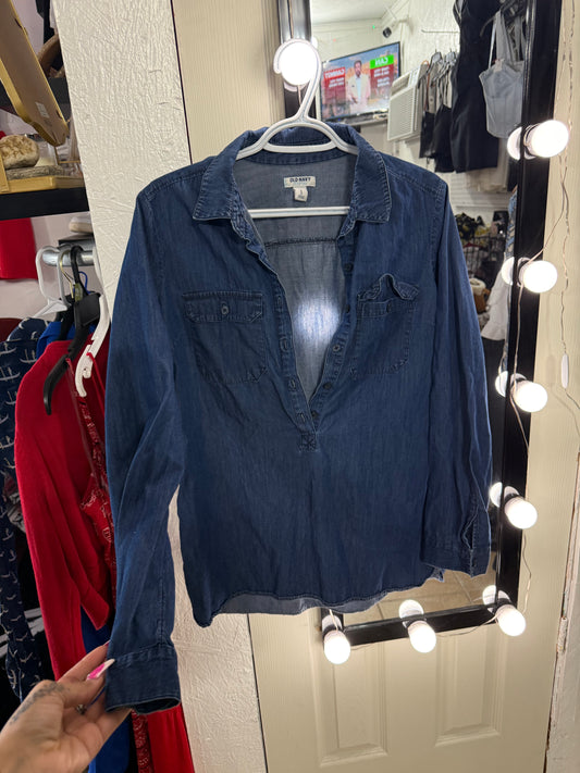 Button up shirt